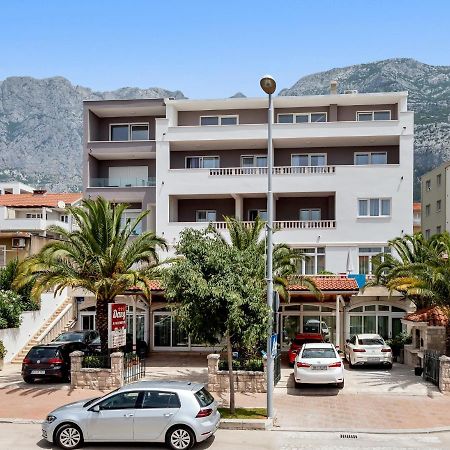 Apartments Dany Makarska Exterior foto